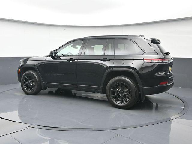 2025 Jeep Grand Cherokee Altitude X 4x4