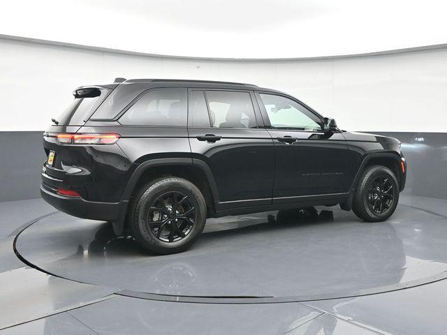 2025 Jeep Grand Cherokee Altitude X 4x4