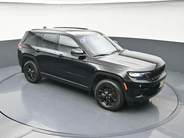 2025 Jeep Grand Cherokee Altitude X 4x4