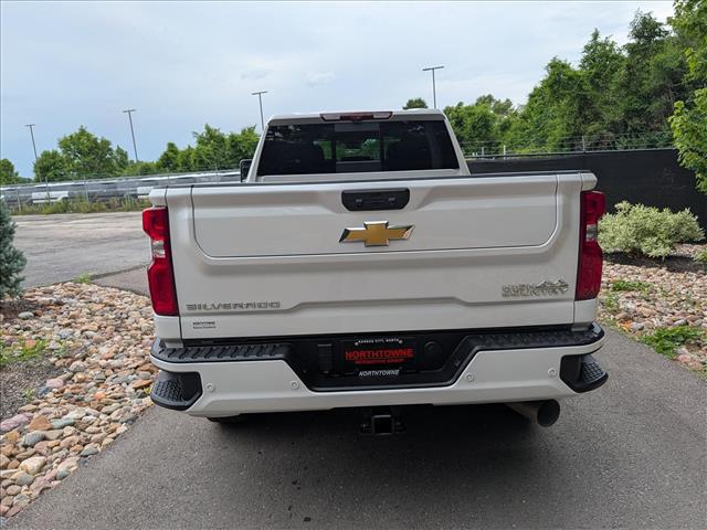 2024 Chevrolet Silverado 2500HD 4WD Crew Cab Standard Bed High Country