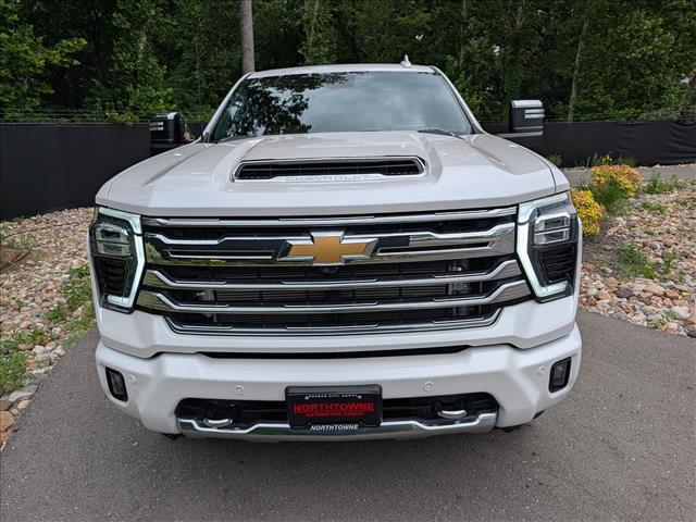2024 Chevrolet Silverado 2500HD 4WD Crew Cab Standard Bed High Country