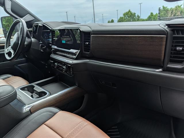 2024 Chevrolet Silverado 2500HD 4WD Crew Cab Standard Bed High Country