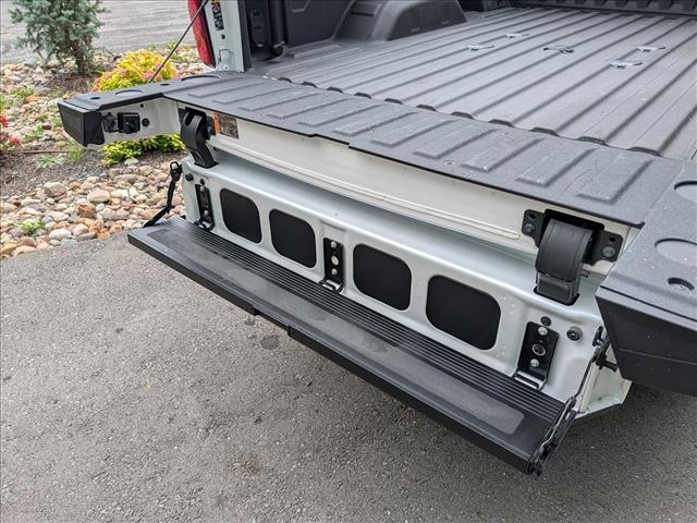 2024 Chevrolet Silverado 2500HD 4WD Crew Cab Standard Bed High Country