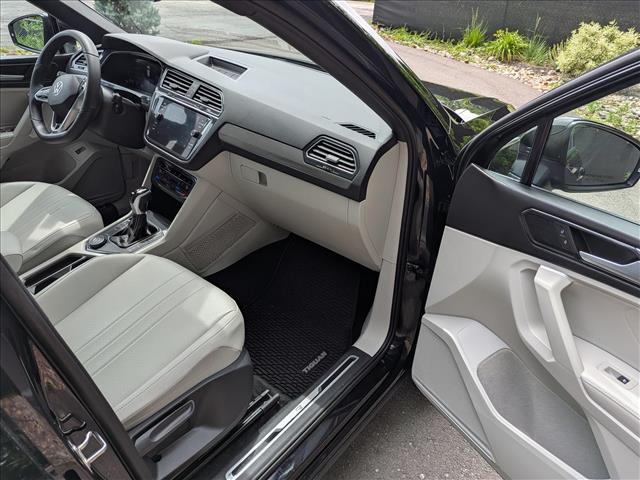 2024 Volkswagen Tiguan 2.0T SE R-Line Black