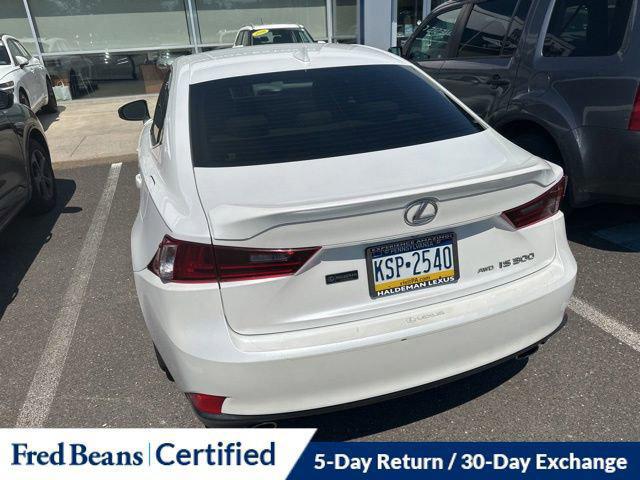 2016 Lexus IS 300 300