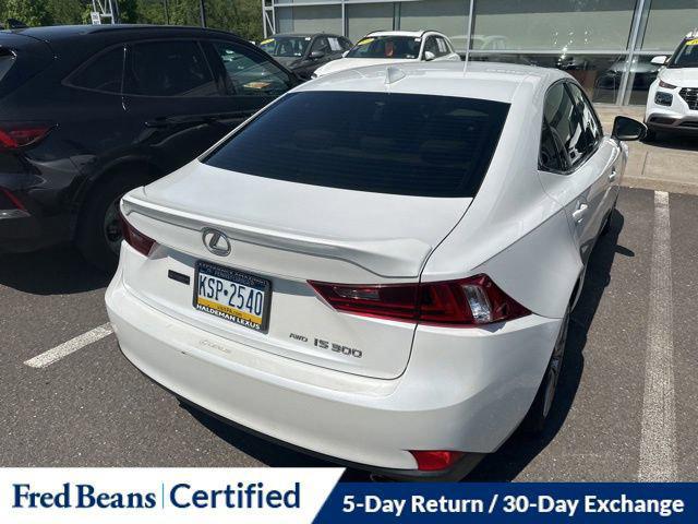 2016 Lexus IS 300 300