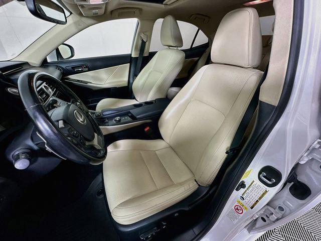 2016 Lexus IS 300 300