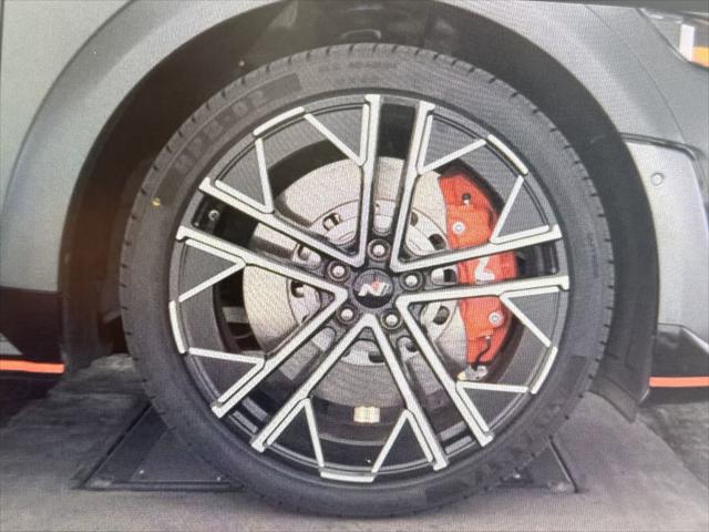 2025 Hyundai IONIQ 5 Base
