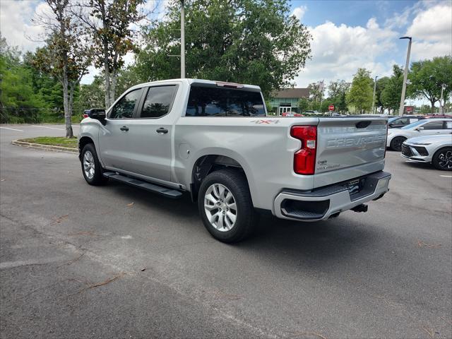 2020 Chevrolet Silverado 1500 4WD Crew Cab Short Bed Custom