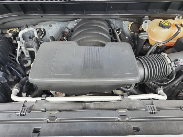 2020 Chevrolet Silverado 1500 4WD Crew Cab Short Bed Custom