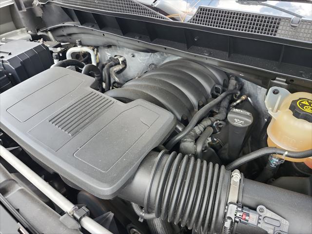 2020 Chevrolet Silverado 1500 4WD Crew Cab Short Bed Custom