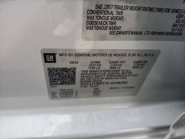 2020 Chevrolet Silverado 1500 4WD Crew Cab Short Bed Custom