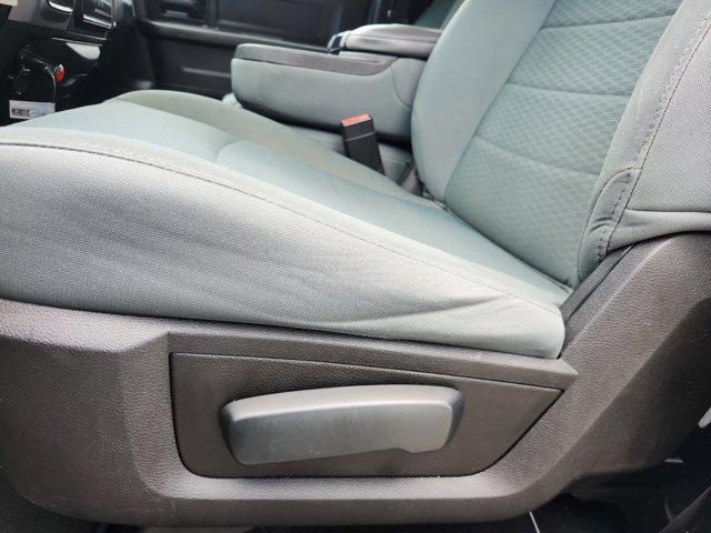 2019 Ram 1500 Classic Tradesman Crew Cab 4x2 5'7" Box