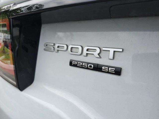 2020 Land Rover Discovery Sport SE