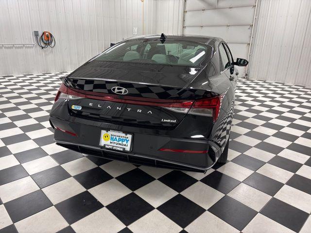 2024 Hyundai Elantra Limited