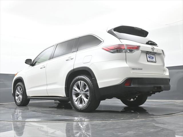 2015 Toyota Highlander LE Plus V6