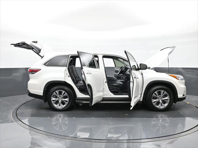 2015 Toyota Highlander LE Plus V6