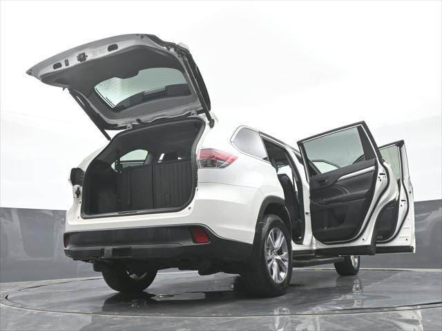 2015 Toyota Highlander LE Plus V6