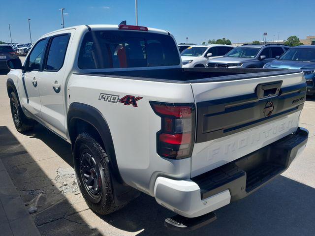 2025 Nissan Frontier Crew Cab PRO-4X 4x4