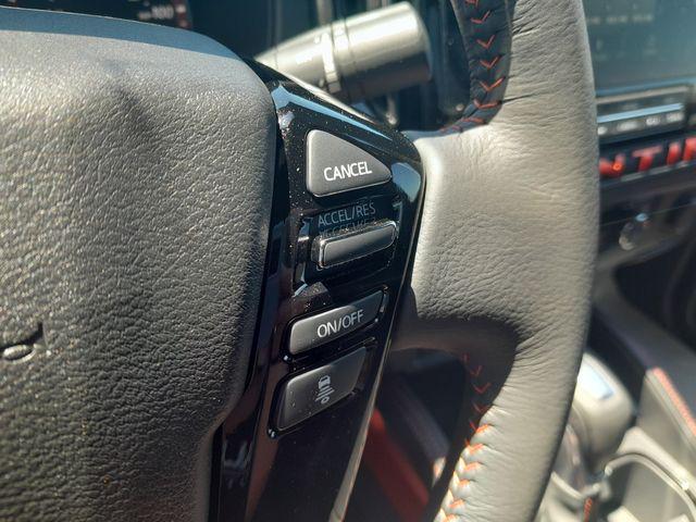 2025 Nissan Frontier Crew Cab PRO-4X 4x4