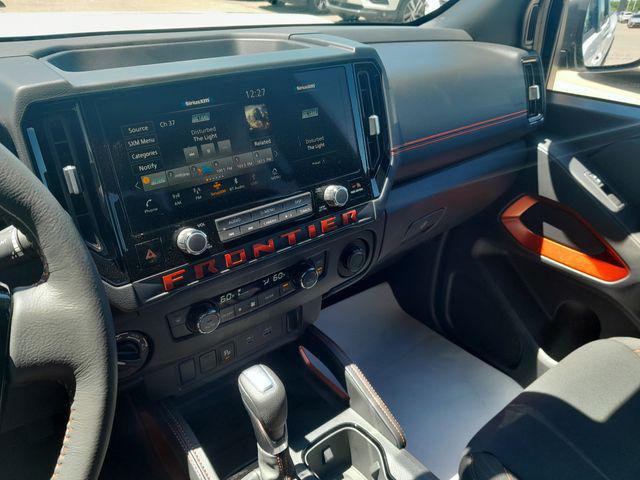 2025 Nissan Frontier Crew Cab PRO-4X 4x4