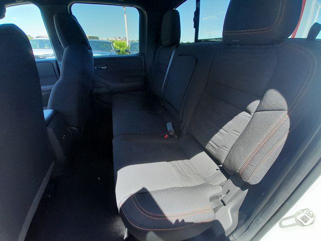2025 Nissan Frontier Crew Cab PRO-4X 4x4