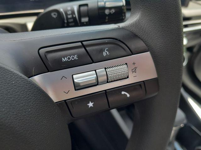 2025 Hyundai Santa Cruz SEL Activity