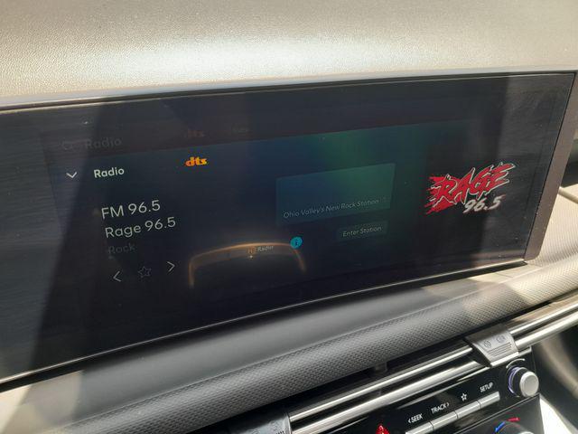 2025 Hyundai Santa Cruz SEL Activity