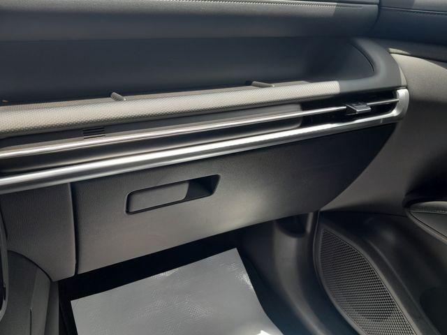 2025 Hyundai Santa Cruz SEL Activity