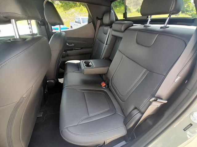 2025 Hyundai Santa Cruz SEL Activity