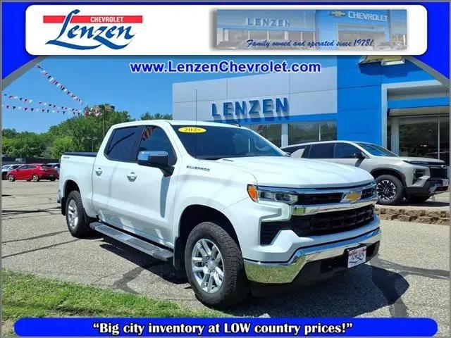 2025 Chevrolet Silverado 1500 4WD Crew Cab Standard Bed LT for sale in Chaska, MN