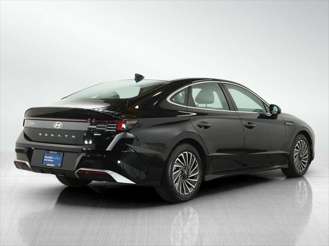 2025 Hyundai Sonata Hybrid SEL