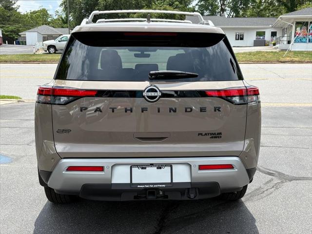 2025 Nissan Pathfinder Platinum 4WD