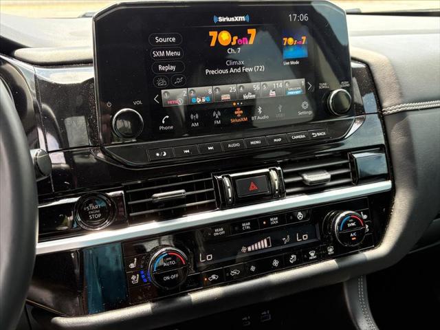 2025 Nissan Pathfinder Platinum 4WD