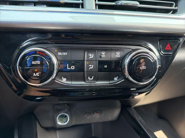 2025 Chevrolet Trax FWD LT