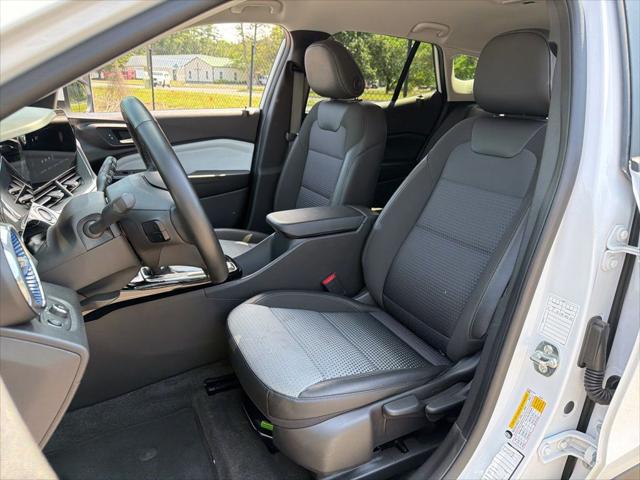 2025 Chevrolet Trax FWD LT