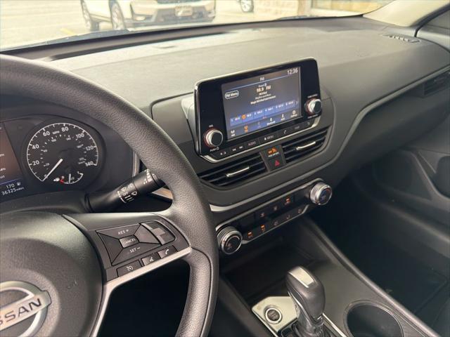 2022 Nissan Altima S FWD