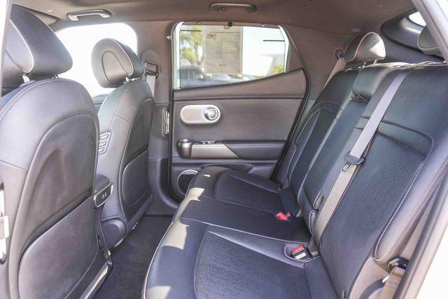 2023 Genesis GV60 Advanced AWD