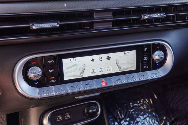 2023 Genesis GV60 Advanced AWD