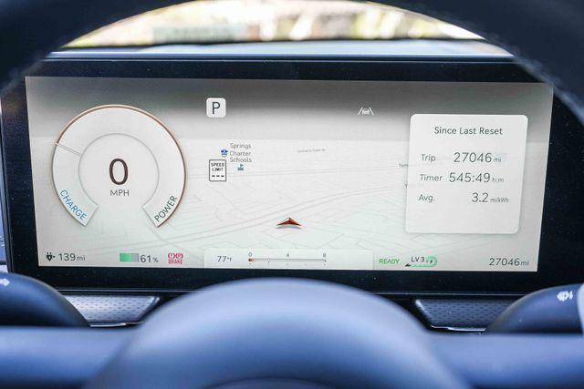 2023 Genesis GV60 Advanced AWD