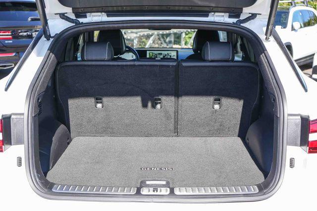 2023 Genesis GV60 Advanced AWD