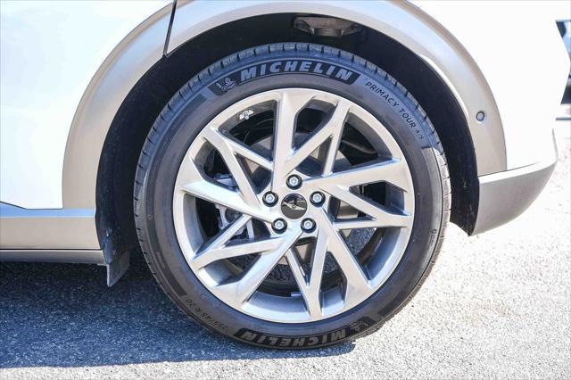 2023 Genesis GV60 Advanced AWD