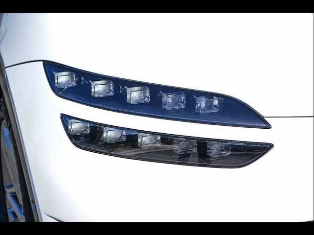 2023 Genesis GV60 Advanced AWD