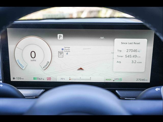 2023 Genesis GV60 Advanced AWD
