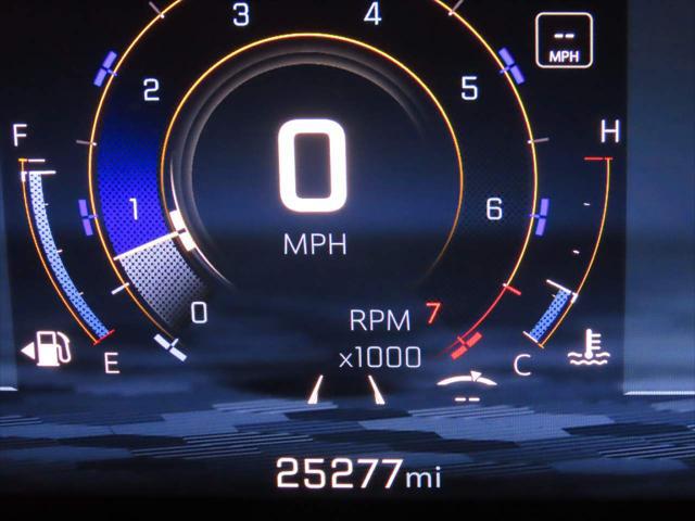 2025 Chevrolet Traverse AWD LT