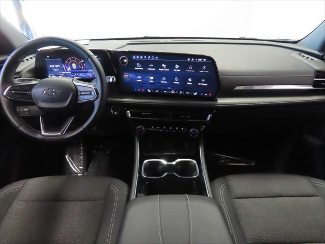 2025 Chevrolet Traverse AWD LT