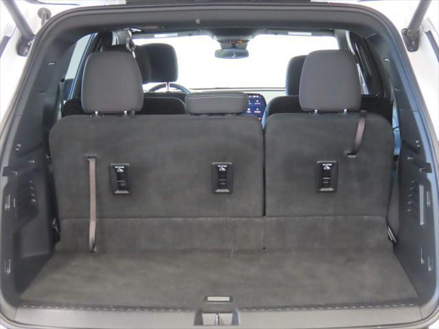 2025 Chevrolet Traverse AWD LT