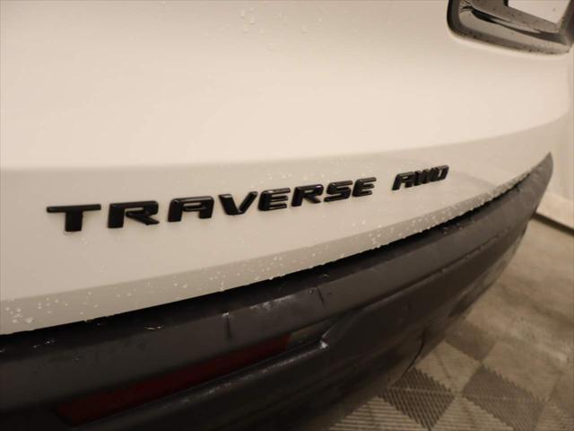 2025 Chevrolet Traverse AWD LT