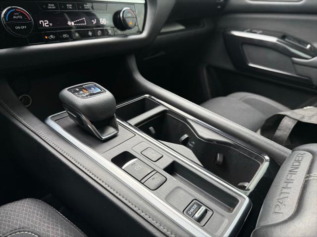 2022 Nissan Pathfinder SV 2WD