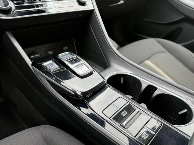 2022 Hyundai Sonata SE
